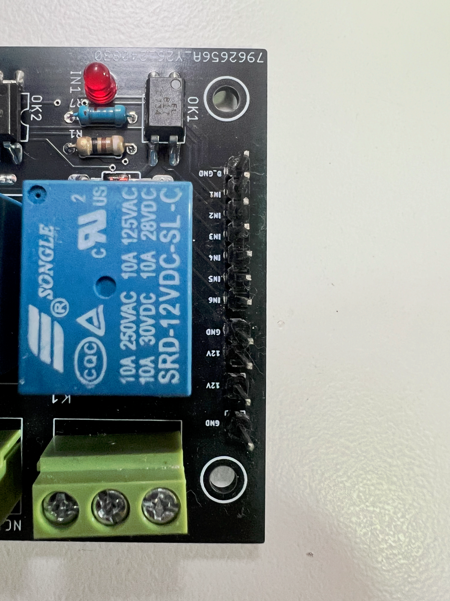 Modul cu 6 relee cu izolare galvanică